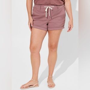 Torrid 3.5 Inch Pull-On Weekend Stretch Twill Shorts Size 00